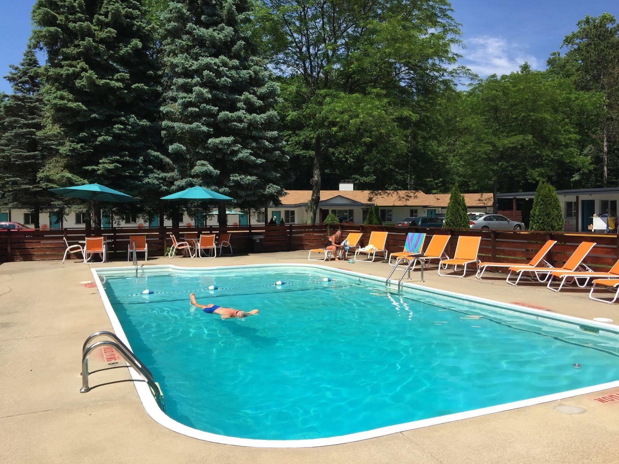 Starlite Resort Saugatuck Kültér fotó